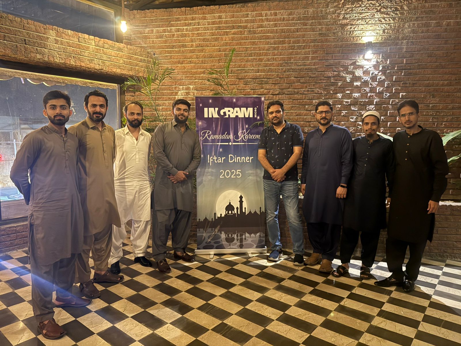 Pakistan (1)