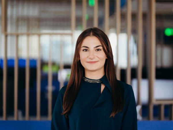 Hristi Dragomirova Intern