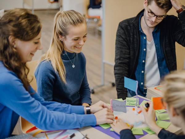 33. Ausbildung (1)